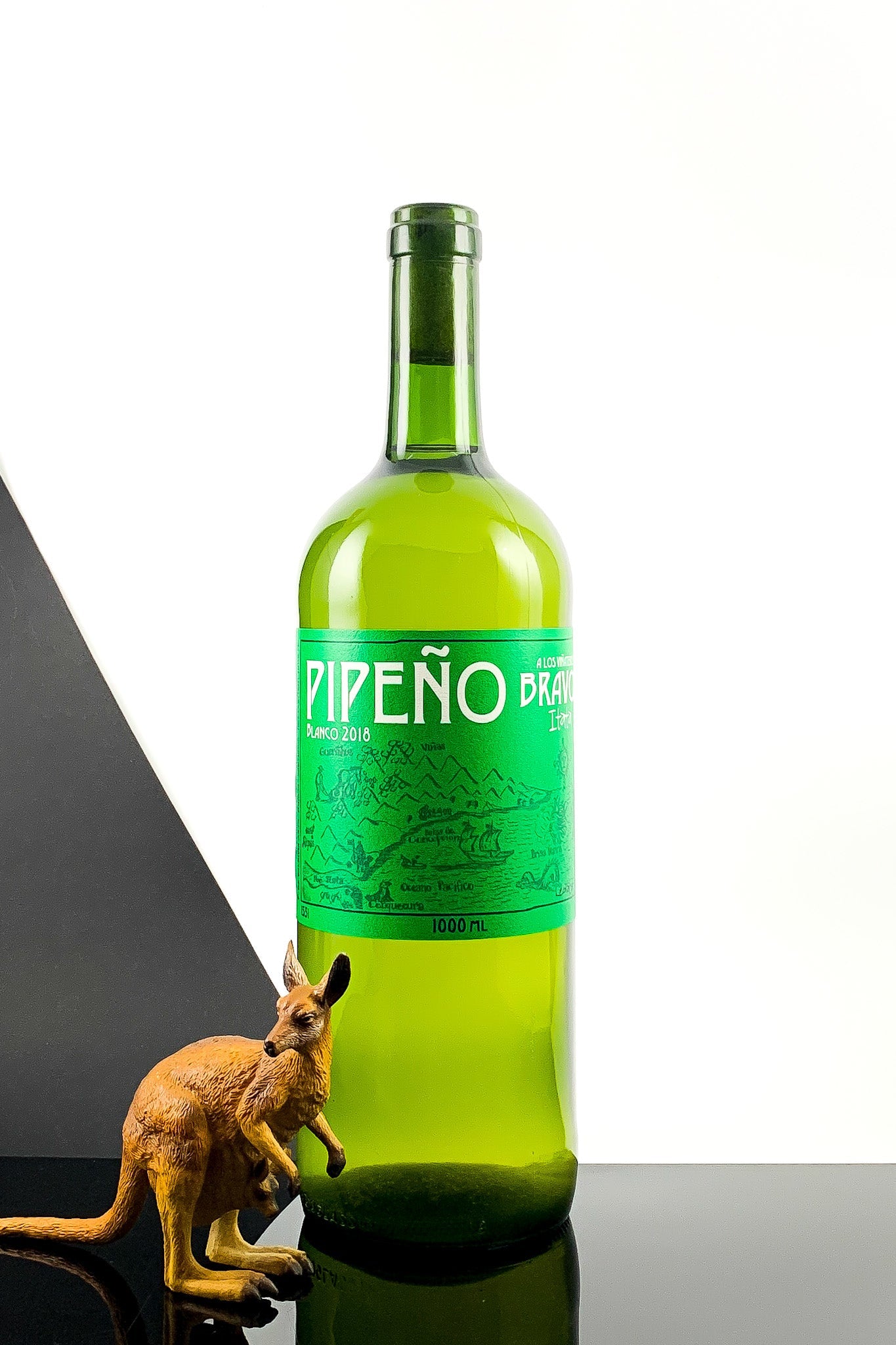 A Los Vinateros Bravos Pipeno Blanco 1L 2024