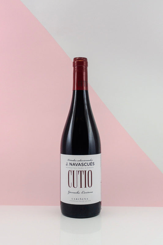 J Navascues Cutio Garnacha Carinena 2021