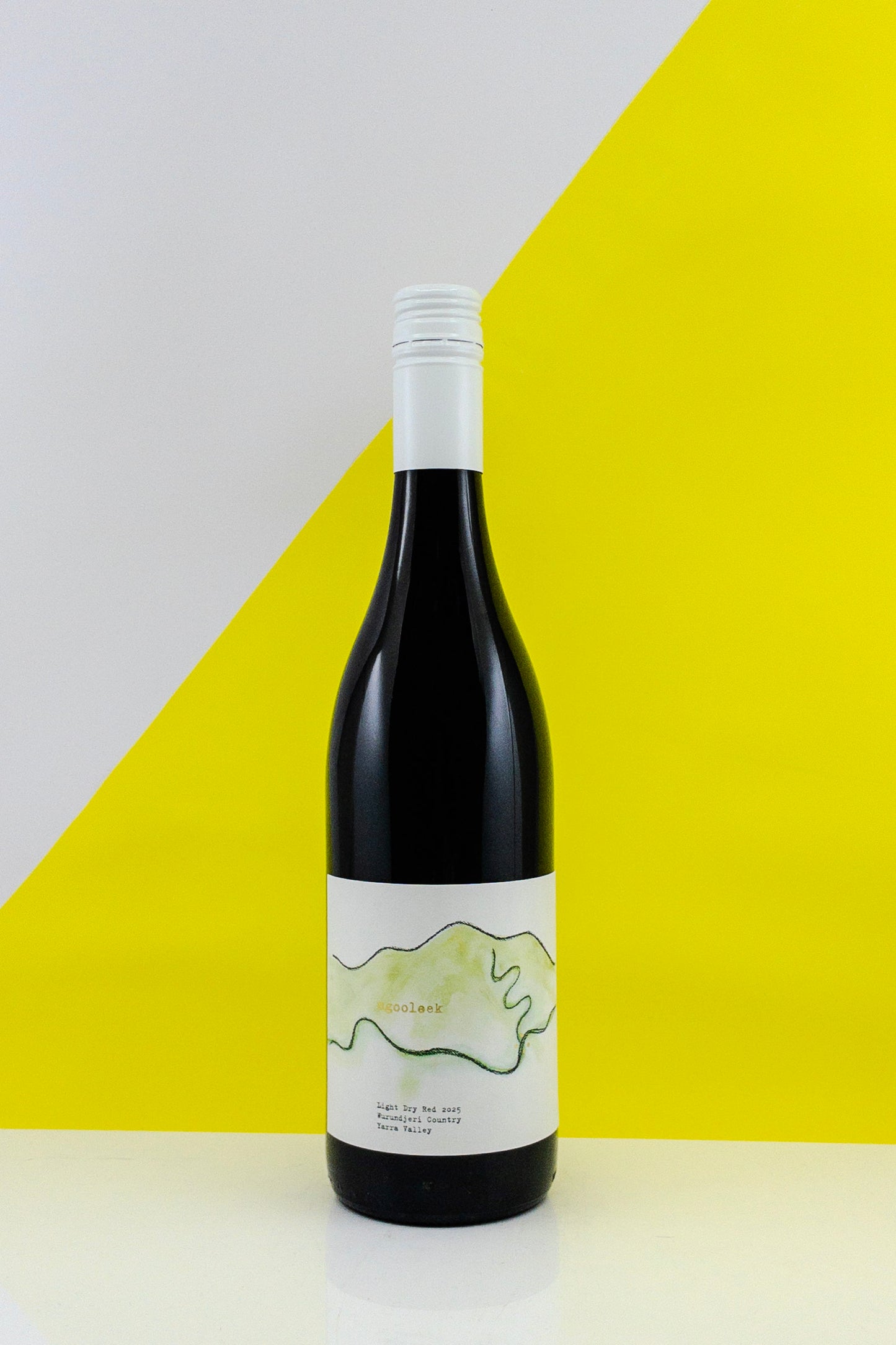 Ngooleek Light Dry Red 2025